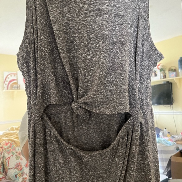 Gray Aerie cutout dress - Picture 5 of 5